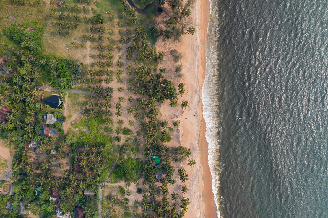 Proximity to the sea