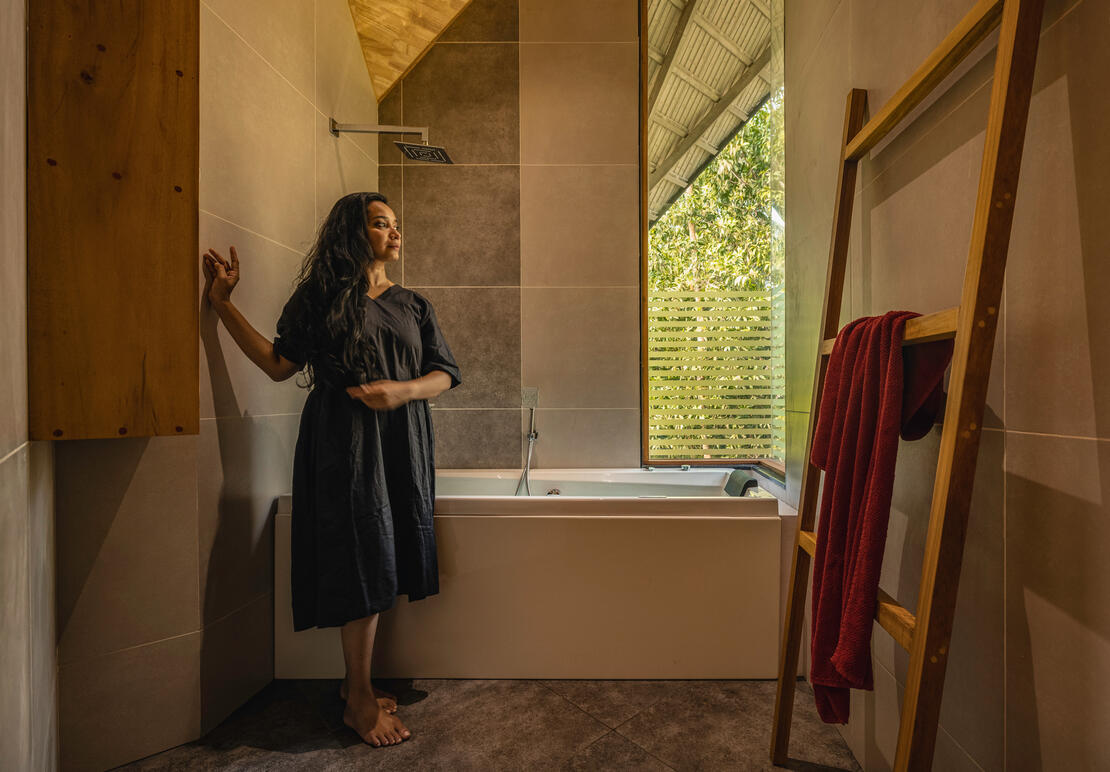 Washroom with Jacuzzi