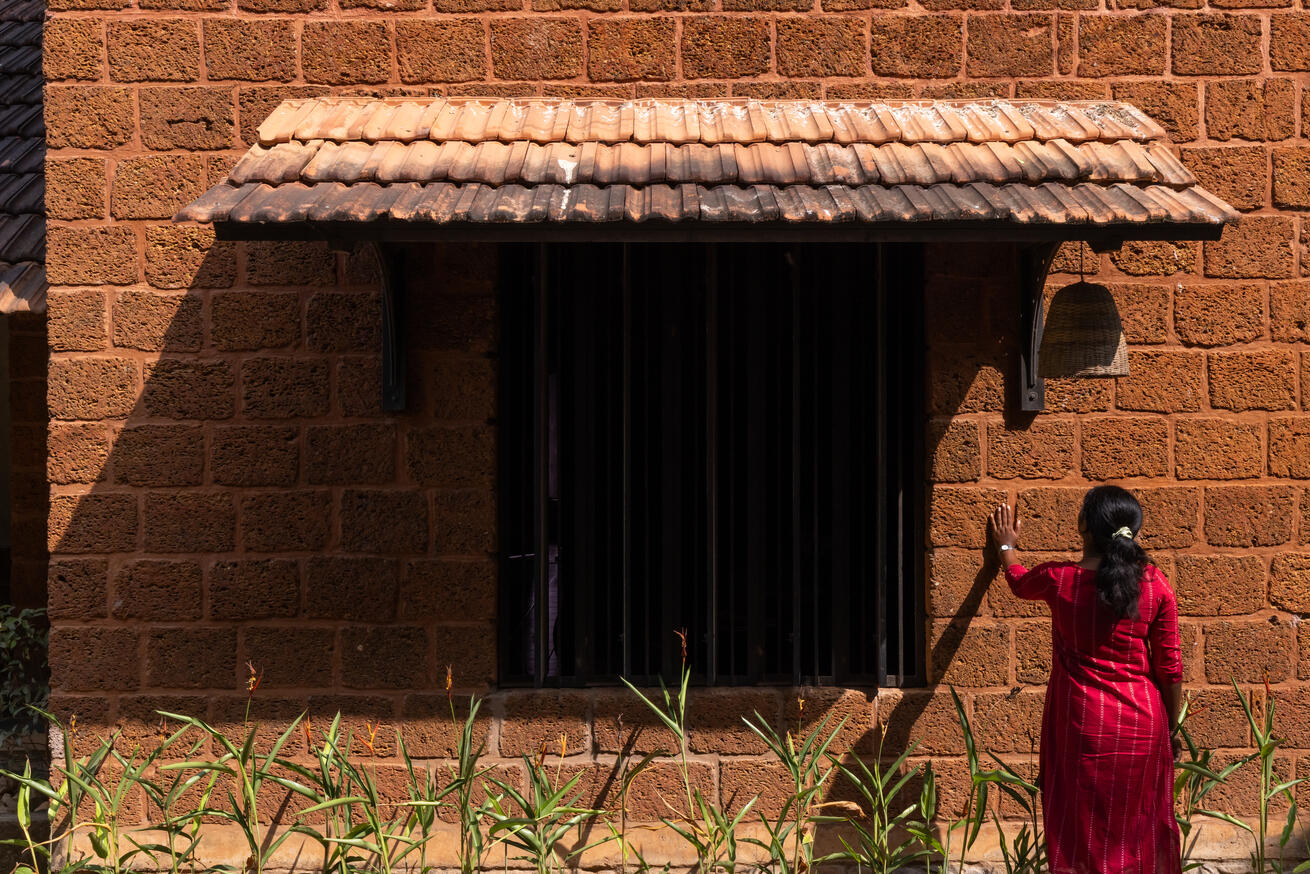 Window with Sunshade